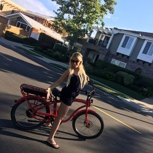 Meet your Posher, Sherry